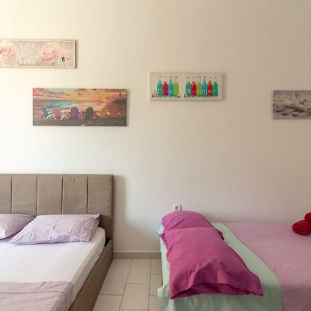 3Rd Floor Apartment Next To The Beachfront كاندية المظهر الخارجي الصورة