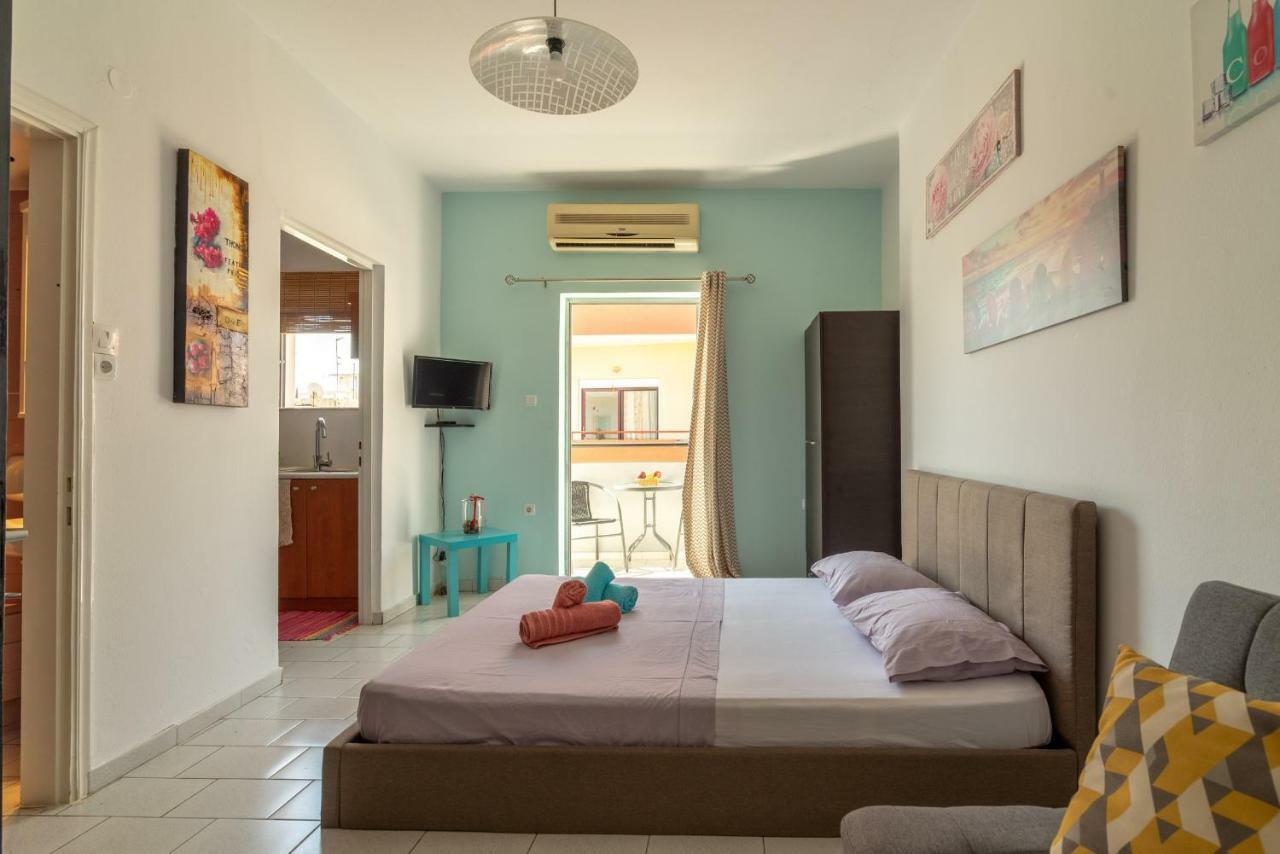 3Rd Floor Apartment Next To The Beachfront كاندية المظهر الخارجي الصورة