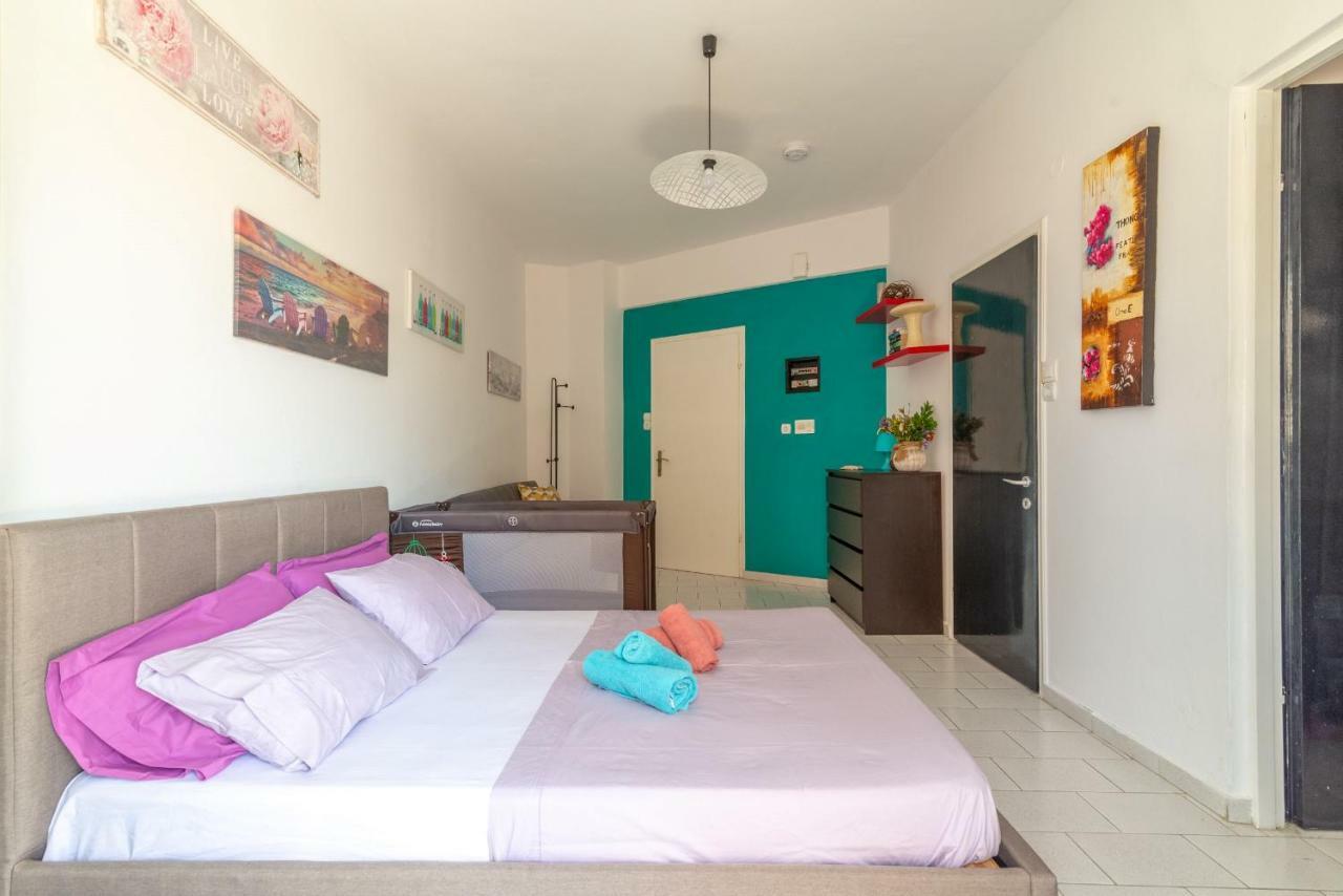 3Rd Floor Apartment Next To The Beachfront كاندية المظهر الخارجي الصورة